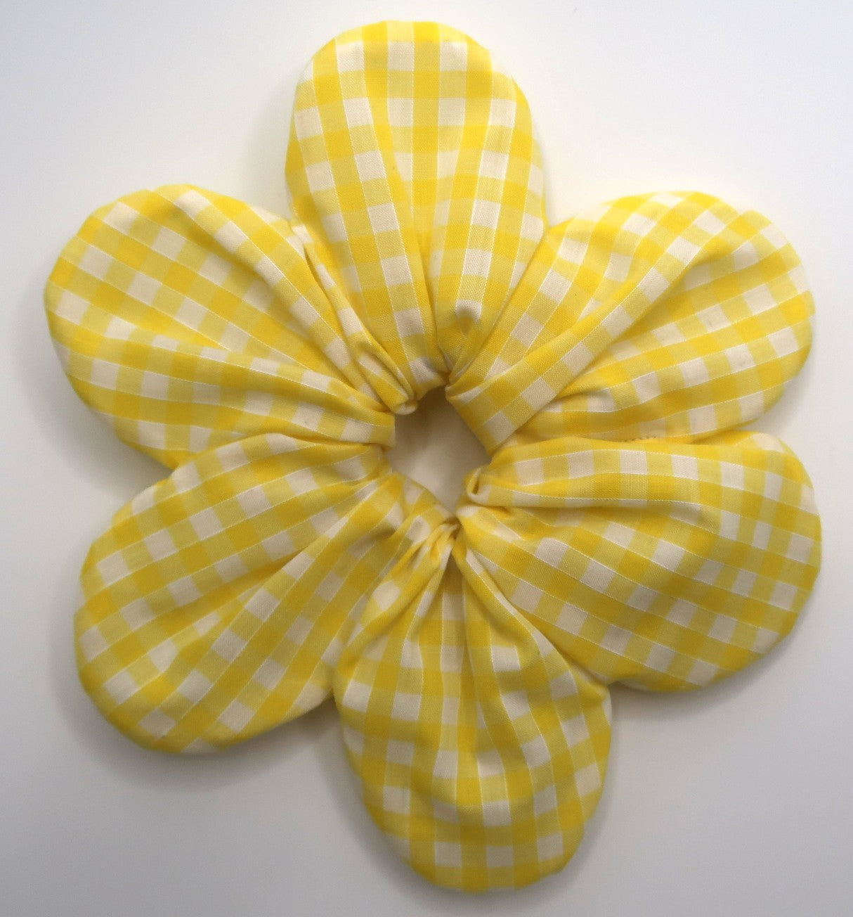 Anabia Oversized Flower Scrunchies